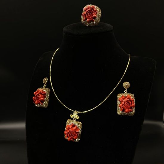 Picture of original design New Peony Flower Inlaid Baroque Pearl Jewelry Set: Necklace, Ring, Earrings, and Bracelet.