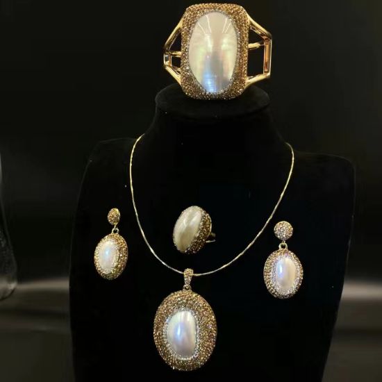 Picture of original design 18K Handmade Non-Fading Irregular Natural Pearl Mabe Shell Set with Czech Rhinestones, Handcrafted Jewelry in European and American Style.#necklace #original #necklace #earrings #ring